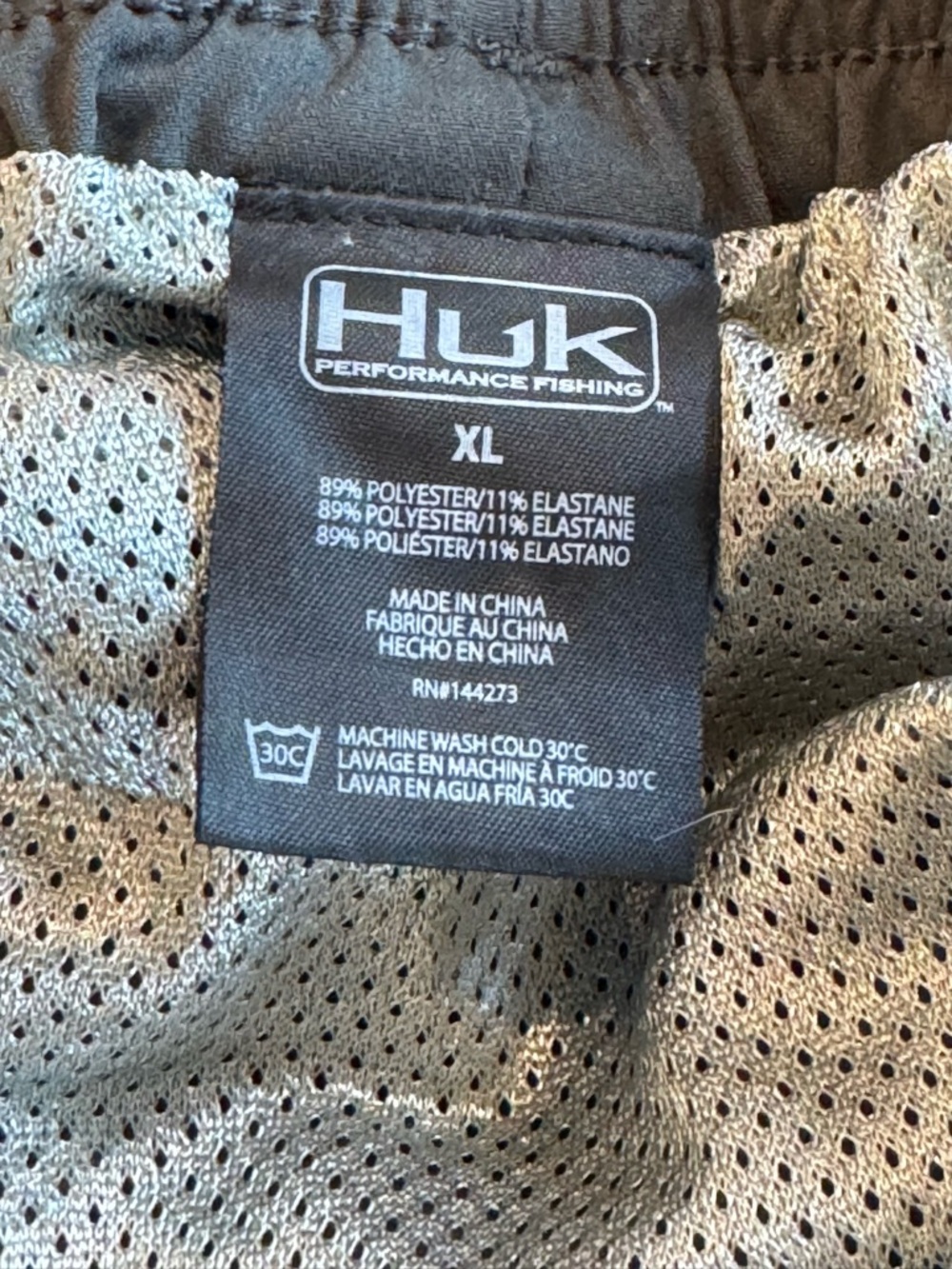 Huk Men's Charcoal Fishing performance Shorts with White Drawstring - Picture 5 of 5